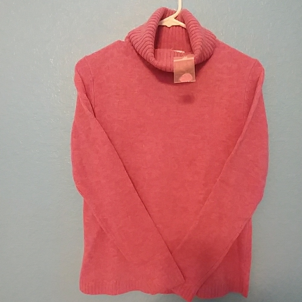 Women's turtleneck